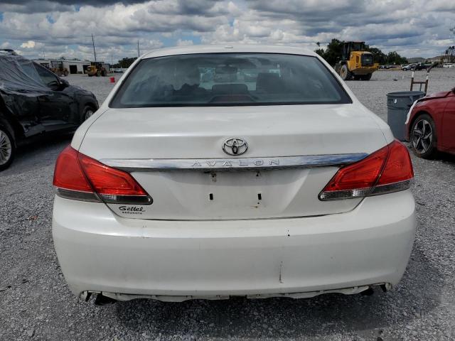 4T1BK3DB4CU454339 - 2012 TOYOTA AVALON BASE Weiß Foto 6