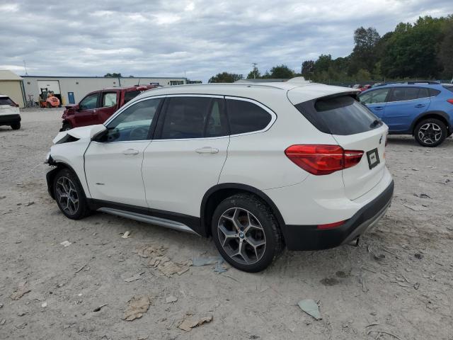 WBXHT3C36J5F88871 - 2018 BMW X1 XDRIVE28I Biały zdjęcie 2