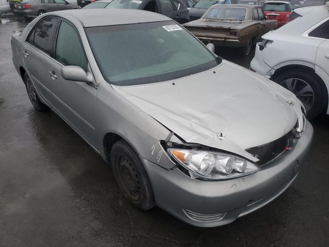 4T1BE32K65U579453 - 2005 TOYOTA CAMRY LE GRAY photo 4