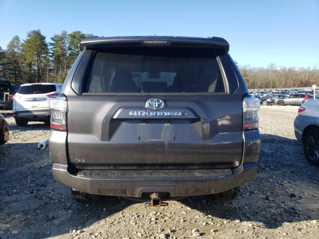 JTEBU5JR3J5563972 - 2018 TOYOTA 4RUNNER SR5/SR5 PREMIUM ნაცრისფერი ფოტო 6