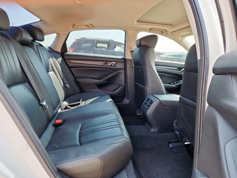 1HGCV1F56KA055431 - 2019 HONDA ACCORD EXL თეთრი ფოტო 10