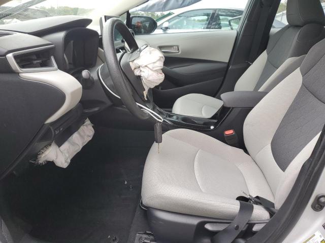 5YFEPRAE4LP105733 - 2020 TOYOTA COROLLA LE SILVER photo 7