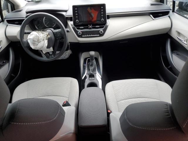 5YFEPRAE4LP105733 - 2020 TOYOTA COROLLA LE SILVER photo 8