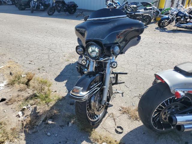 1HD1FC4199Y622004 - 2009 HARLEY-DAVIDSON FLHTCU BLACK photo 2