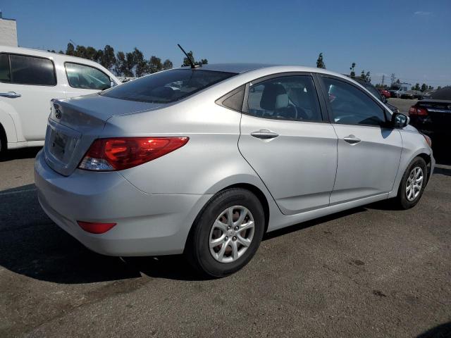 KMHCT4AE8DU480191 - 2013 HYUNDAI ACCENT GLS SILVER photo 3