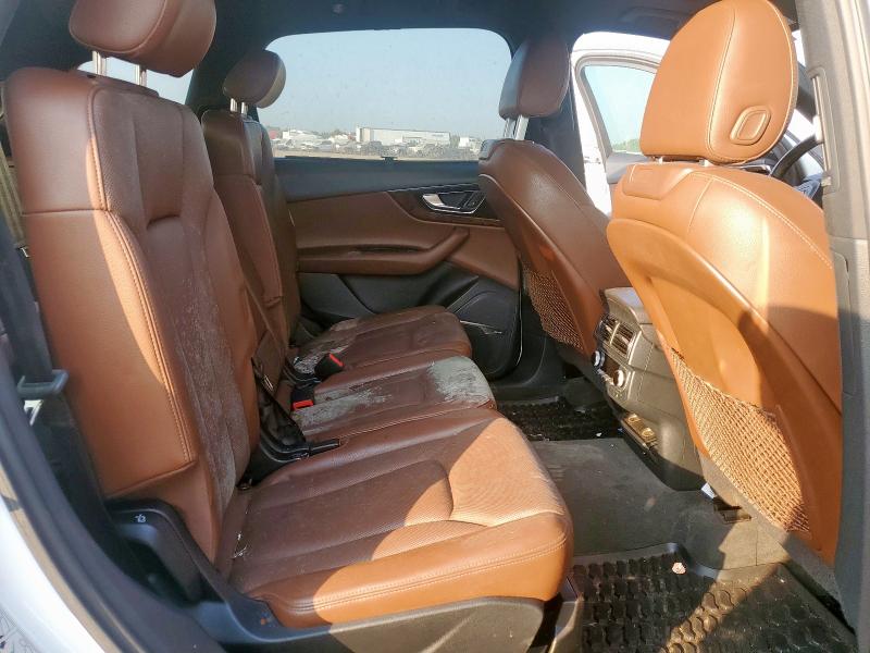WA1LAAF71HD022933 - 2017 AUDI Q7 PREMIUM PLUS Սպիտակ լուսանկար 11