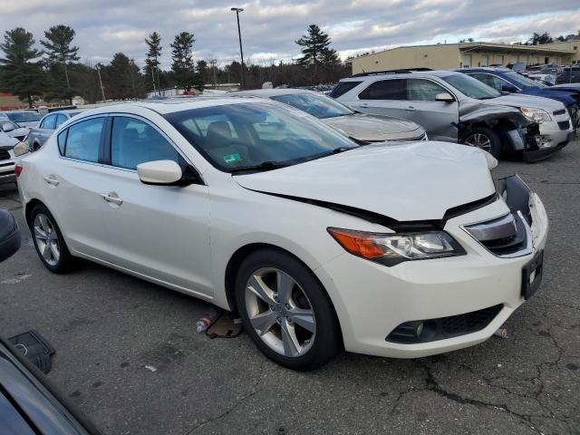 19VDE1F58FE003040 - 2015 ACURA ILX 20 PREMIUM WHITE photo 4