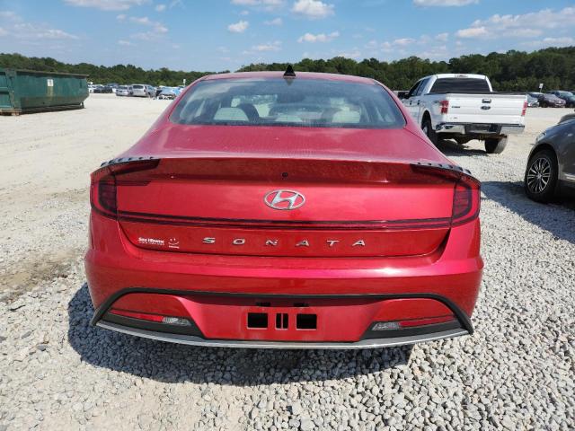 5NPEG4JA8NH143353 - 2022 HYUNDAI SONATA SE RED photo 6