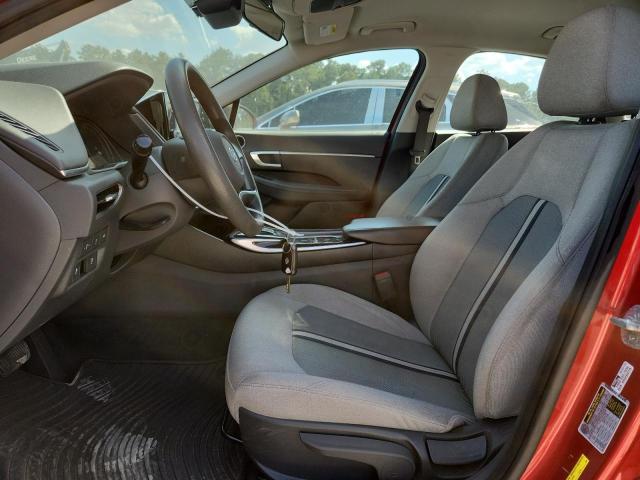 5NPEG4JA8NH143353 - 2022 HYUNDAI SONATA SE RED photo 7