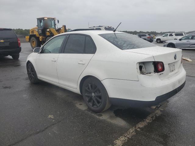 3VWRZ7AJ4AM139220 - 2010 VOLKSWAGEN JETTA SE WHITE photo 2