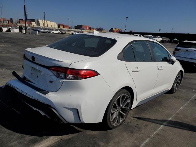 5YFS4RCE2LP023590 - 2020 TOYOTA COROLLA SE 白色 照片 3