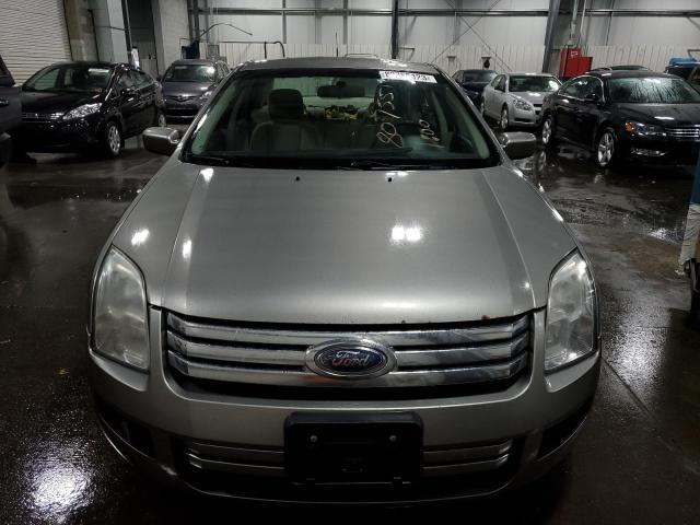 3FAHP07159R210707 - 2009 FORD FUSION SE SILVER photo 5