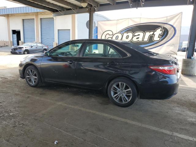 4T1BF1FK9GU143677 - 2016 TOYOTA CAMRY LE BLACK photo 2