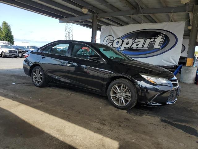 4T1BF1FK9GU143677 - 2016 TOYOTA CAMRY LE BLACK photo 4