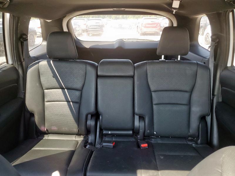 5FNYF7H55MB004689 - 2021 HONDA PASSPORT EXL WHITE photo 10