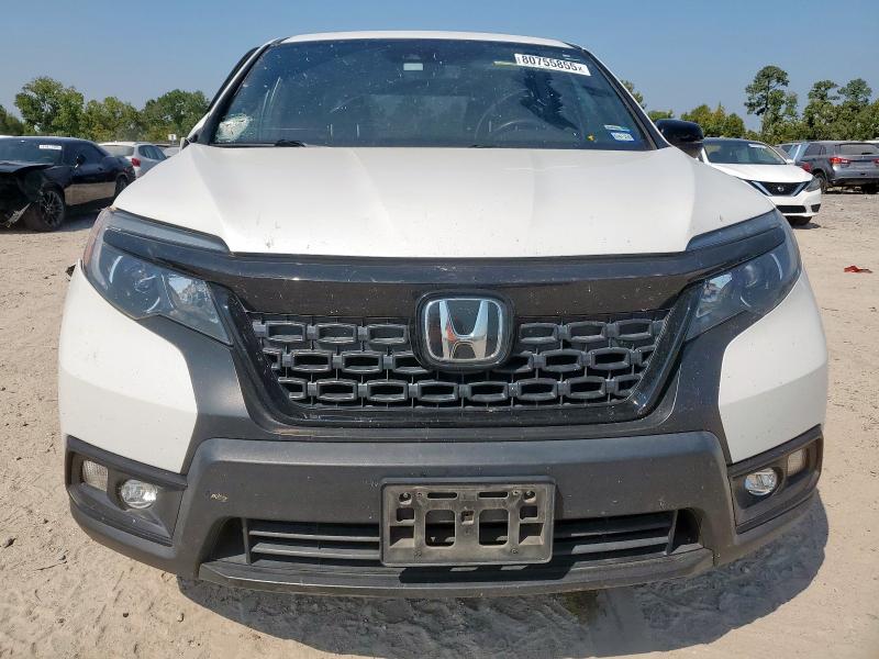 5FNYF7H55MB004689 - 2021 HONDA PASSPORT EXL WHITE photo 5