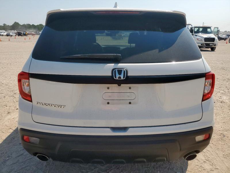 5FNYF7H55MB004689 - 2021 HONDA PASSPORT EXL WHITE photo 6