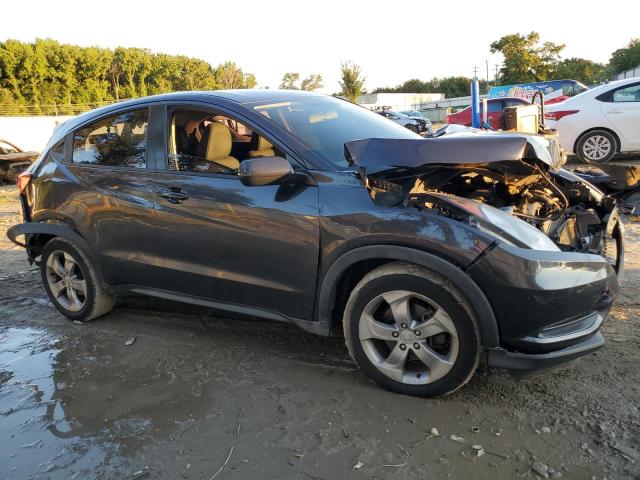 3CZRU6H3XJG708020 - 2018 HONDA HR-V LX ნაცრისფერი ფოტო 4