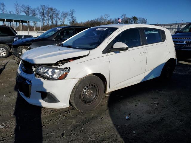 1G1JG6SG9H4174661 - 2017 CHEVROLET SONIC WHITE photo 1