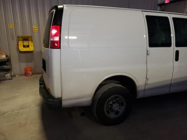 1GCWGAFP1M1263467 - 2021 CHEVROLET EXPRESS G2 WHITE photo 10