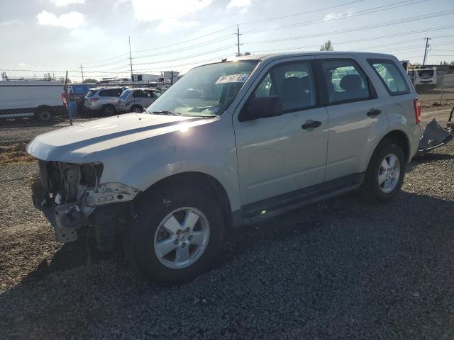 2009 FORD ESCAPE XLS, 