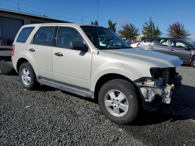 1FMCU02789KB86699 - 2009 FORD ESCAPE XLS BEIGE photo 4