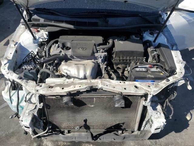 4T1BF1FK0HU629196 - 2017 TOYOTA CAMRY LE WHITE photo 11