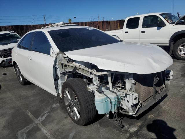 4T1BF1FK0HU629196 - 2017 TOYOTA CAMRY LE WHITE photo 4