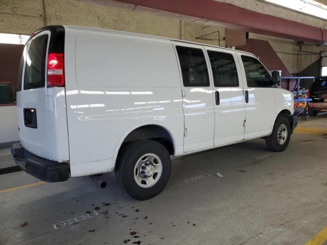 1GCWGAFP7N1241765 - 2022 CHEVROLET EXPRESS G2 WHITE photo 3