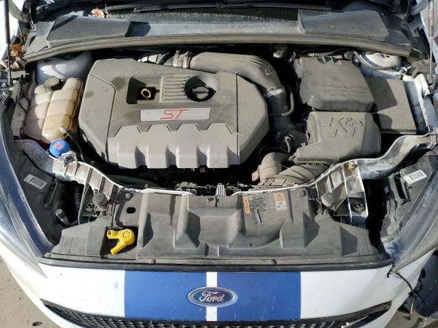 1FADP3L91FL232502 - 2015 FORD FOCUS ST WHITE photo 11