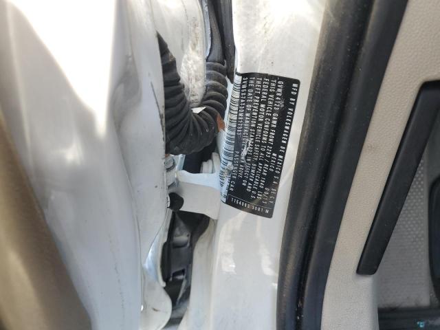 3VW5X7AT3DM817983 - 2013 VOLKSWAGEN BEETLE თეთრი ფოტო 12