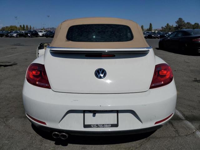 3VW5X7AT3DM817983 - 2013 VOLKSWAGEN BEETLE თეთრი ფოტო 6