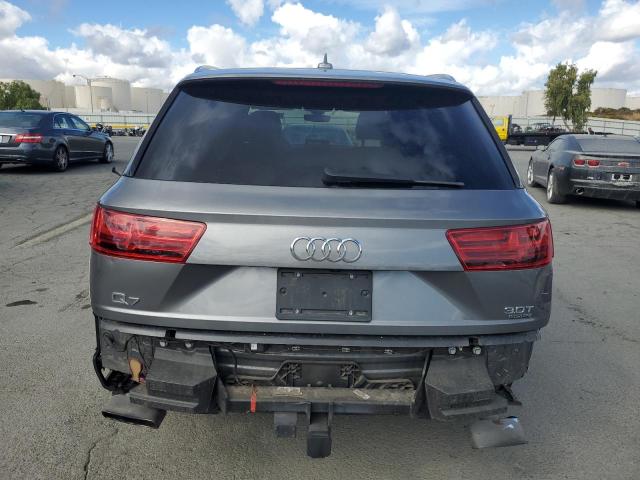 WA1LAAF79JD001186 - 2018 AUDI Q7 PREMIUM PLUS Մոխրագույն լուսանկար 6