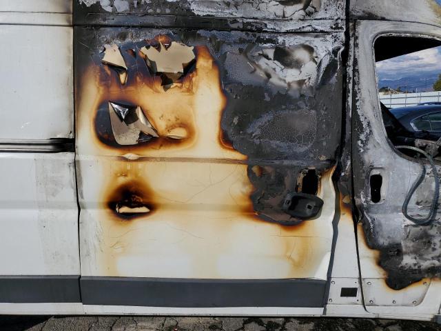 3C6TRVDG8FE513348 - 2015 RAM PROMASTER 2500 HIGH Ақ фото 11