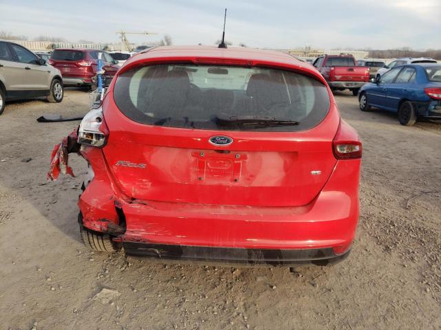 1FADP3K20HL271976 - 2017 FORD FOCUS SE RED photo 6