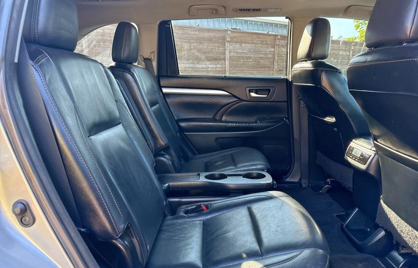 5TDKKRFH1GS141462 - 2016 TOYT HIGHLANDER XLE Күміс фото 6