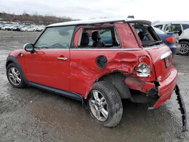 WMWSU3C5XDT372839 - 2013 MINI COOPER RED photo 2