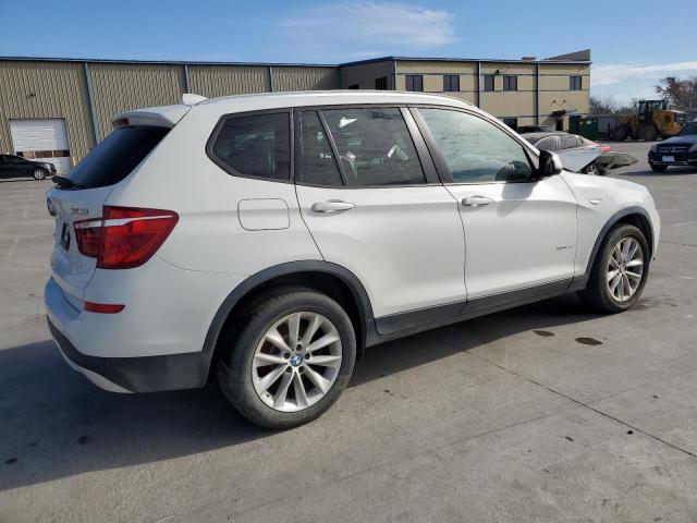 5UXWX9C56F0D44895 - 2015 BMW X3 XDRIVE28I WHITE photo 3