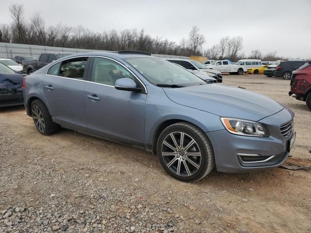 LYV402HK3HB137483 - 2017 VOLVO S60 PREMIER BLUE photo 4