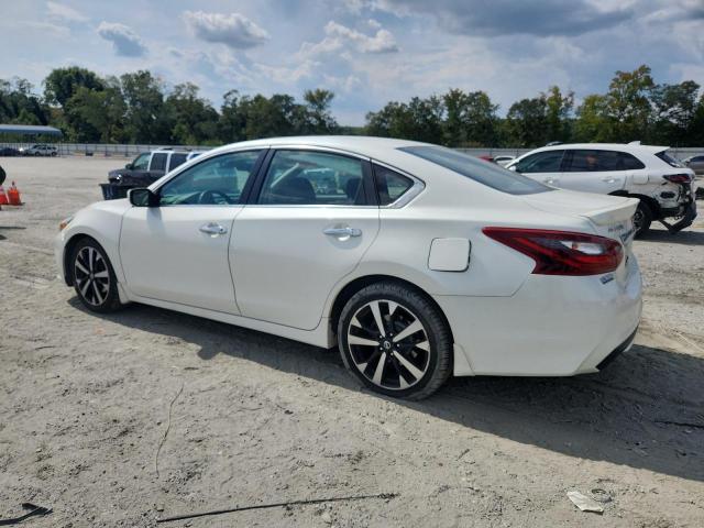 1N4AL3AP0JC104910 - 2018 NISSAN ALTIMA 2.5 Սպիտակ լուսանկար 2