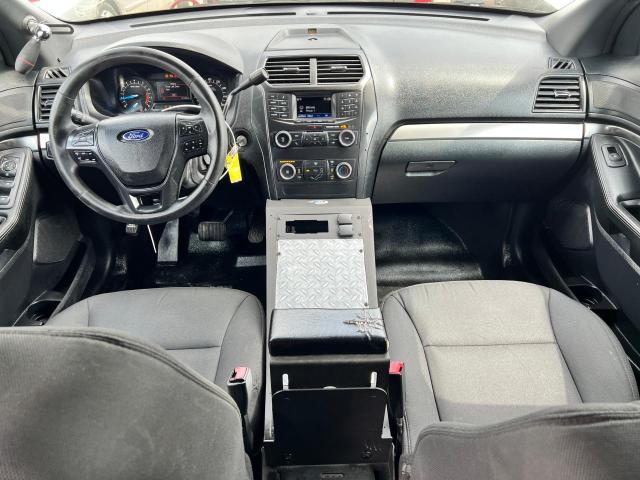 1FM5K8AR9KGA12892 - 2019 FORD EXPLORER POLICE INTERCEPTOR Biały zdjęcie 8