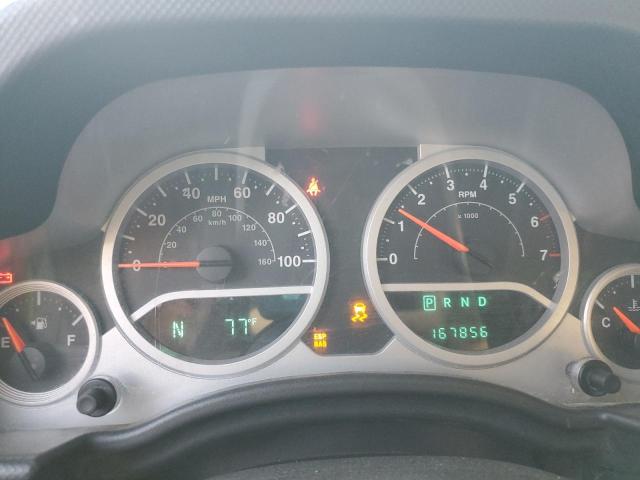 1J4BA5H13AL107196 - 2010 JEEP WRANGLER UNLIMITED SAHARA 银色 照片 9