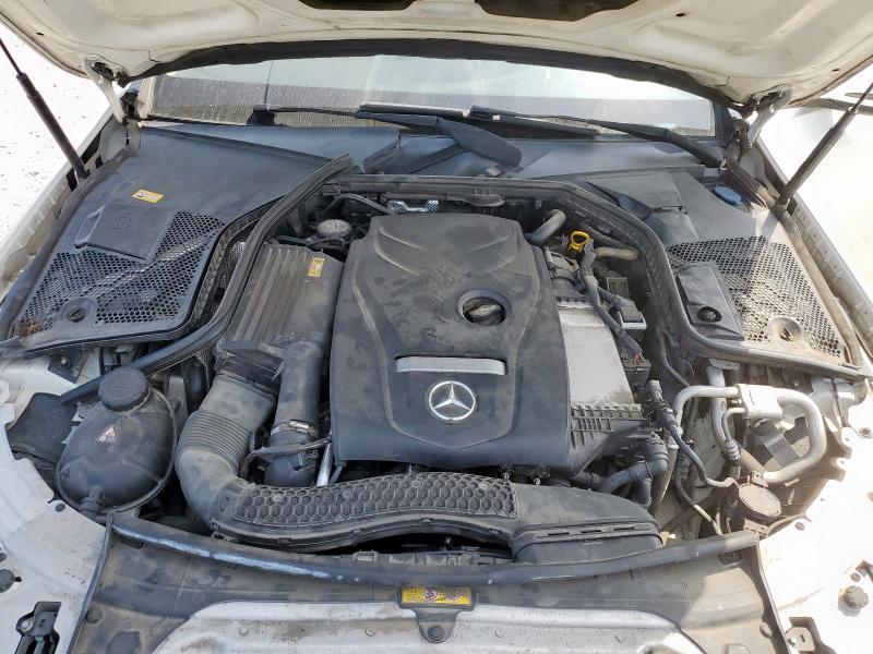 55SWF4KBXGU137326 - 2016 MERZ C 300 4MATIC WHITE photo 11