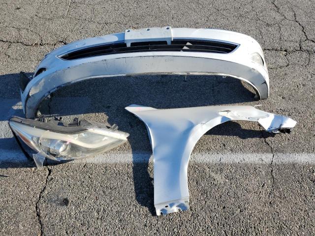 KMHGC4DD5DU241797 - 2013 HYUNDAI GENESIS 3.8L WHITE photo 12