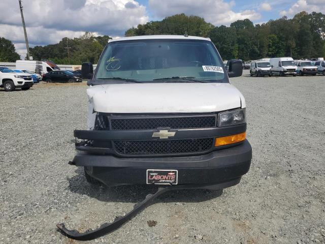 1GCWGAFGXJ1198775 - 2018 CHEVROLET EXPRESS G2 Белый фото 5