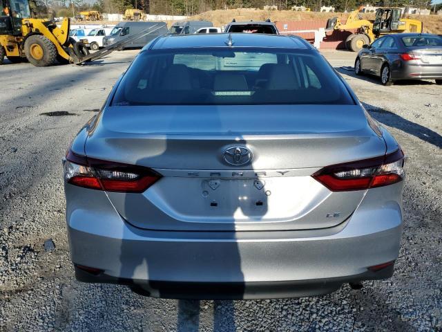 4T1C11AK6NU668364 - 2022 TOYOTA CAMRY LE SILVER photo 6