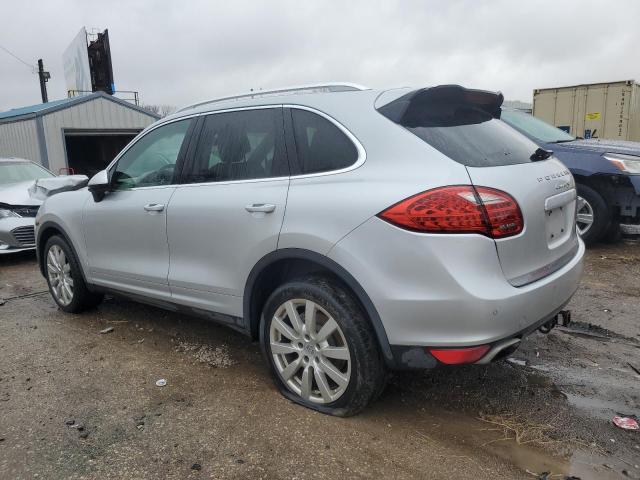 WP1AB2A29CLA51718 - 2012 PORSCHE CAYENNE S SILVER photo 2