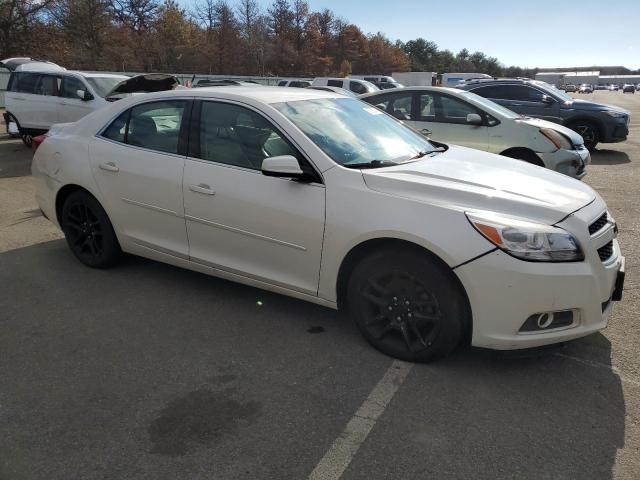 1G11F5SR3DF173809 - 2013 CHEVROLET MALIBU 2LT WHITE photo 4