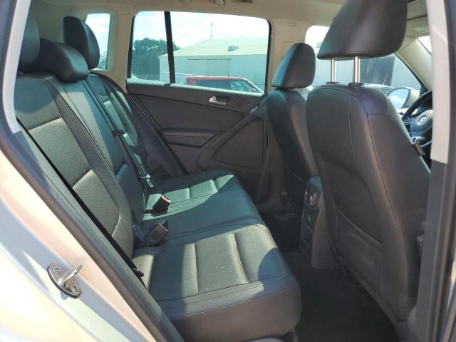 WVGAV7AX9FW614735 - 2015 VOLKSWAGEN TIGUAN S 灰色 照片 11