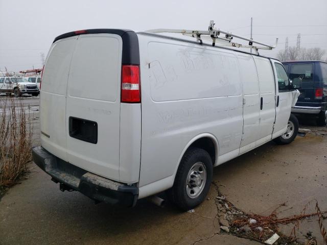 1GCWGBFG8L1117393 - 2020 CHEVROLET EXPRESS G2 WHITE photo 3